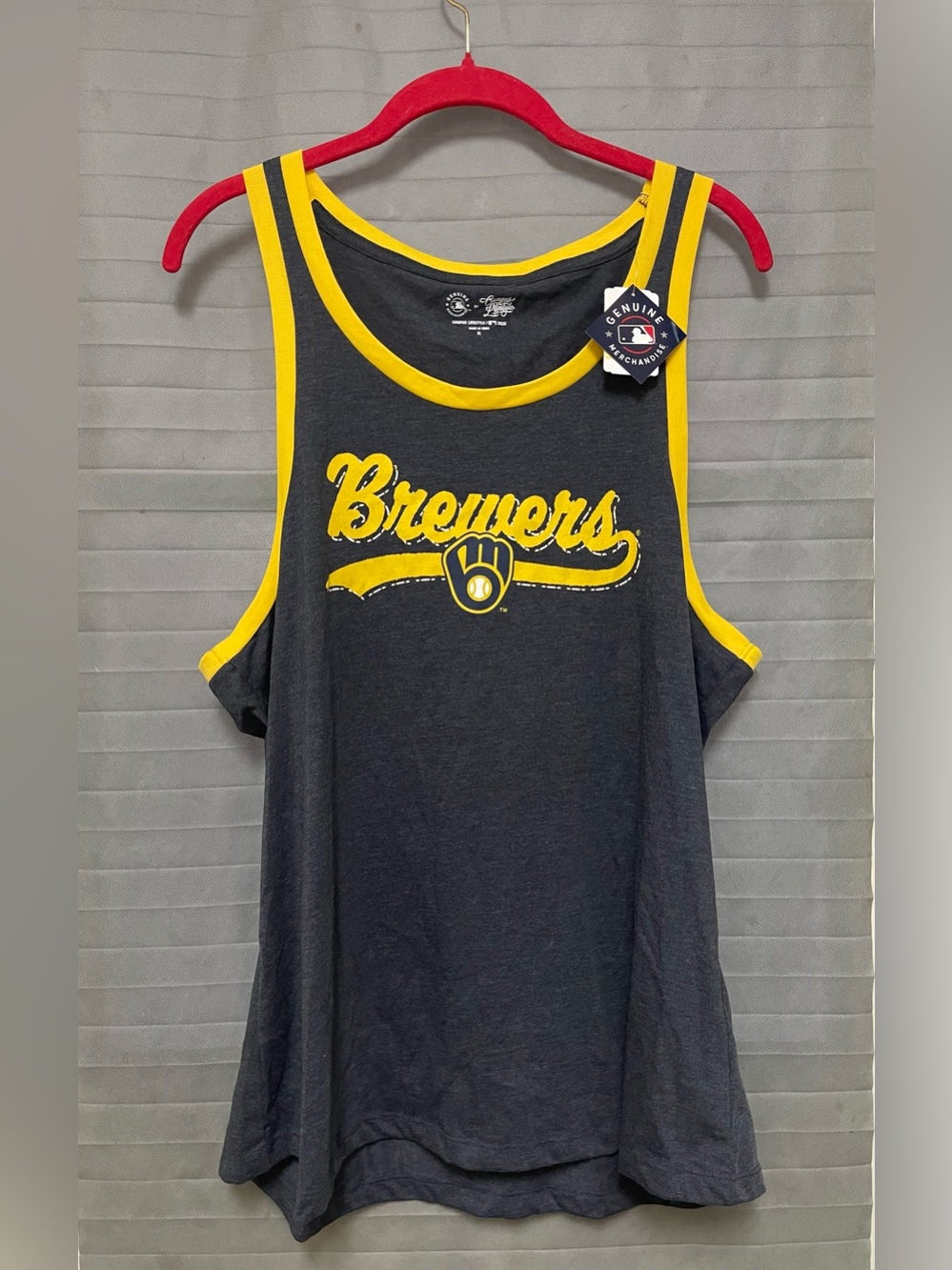 Milwaukee Brewers women's ringer tank top from the "Campus Lifestyle" sz XL navy